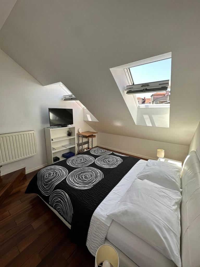 Jacuzzi Apartment - Center Zagreb Exterior foto